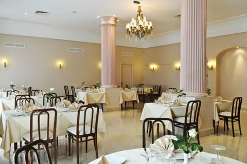 Hotel Majestic in Tunis — foto 5