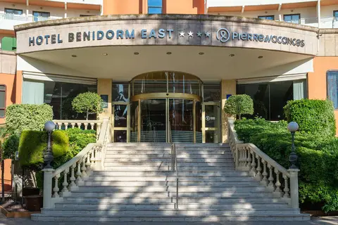 Hotel Benidorm East by Pierre & Vacances in Benidorm — foto 10