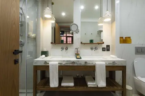 Khedi Hotel by Ginza Project in Tbilisi — foto 19