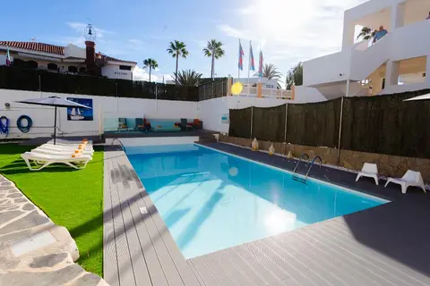 Atlantic Sun Beach in San Bartolomé de Tirajana — foto 13