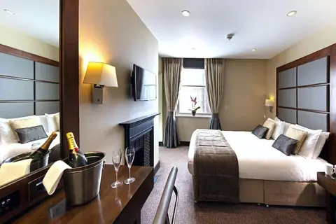 The Wellington in Londen — foto 11