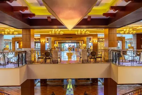 Fantasia Hotel de Luxe in Kuşadası — foto 5