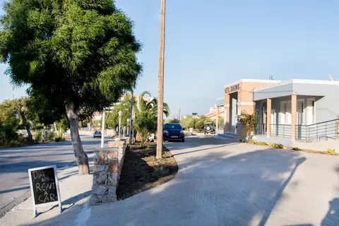 Diakonis in Pigadia, foto 15
