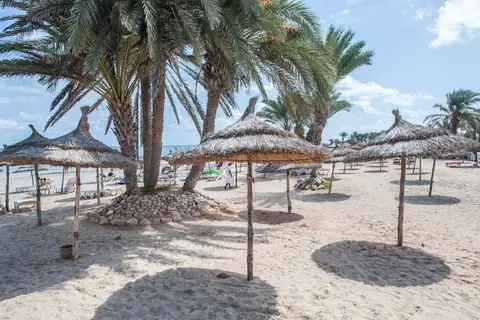 Lella Meriam Hotel & Club in صانغو — foto 30