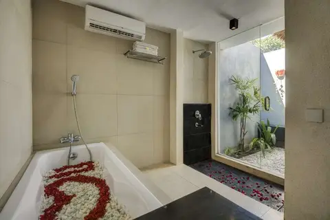 Villa Jerami & Spa in Kuta, foto 17