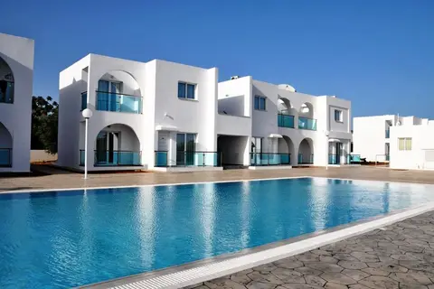 Kaos Hotel & Apartments in Ayia Napa — foto 2