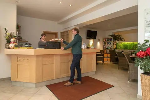 Hotel Lampenhäusl in Fusch Aan De Grossglockner Weg — foto 9