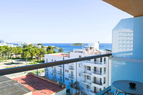 Blue Sea Salina in es Canar — foto 8