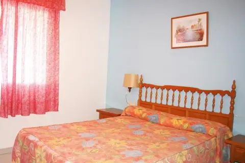 Esmeralda Apartments in La Línea de la Concepción — foto 17
