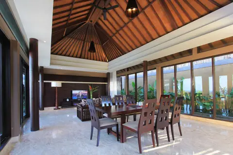 Ulu Segara Luxury Suites & Villas in Kuta Selatan — foto 26