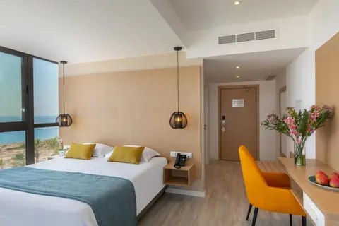 Leonardo Crystal Cove Hotel and Spa by the Sea in Paralimni — foto 28