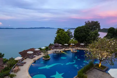 Supalai Scenic Bay Resort & Spa in ตำบลป่าคลอก