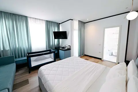 Royal G Max Hotel & Spa in Golem, foto 17