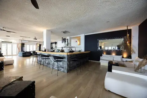 Pantokrator Hotel in Μπαρμπάτι — foto 6