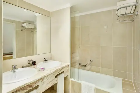 Ria Park Hotel & Spa in Seixal — foto 9