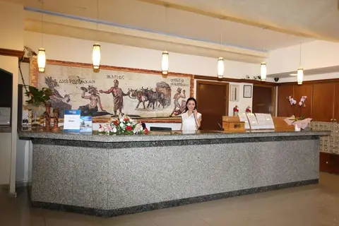 Veronica Hotel in Paphos — foto 19