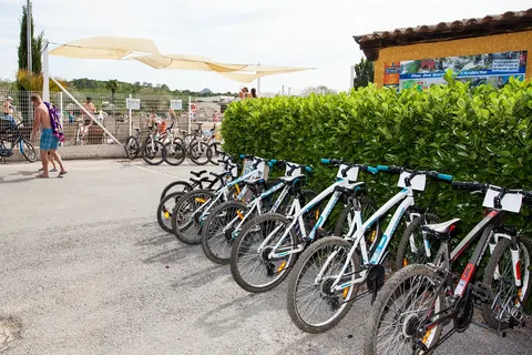 Camping Le Domaine De Chaussy foto 24