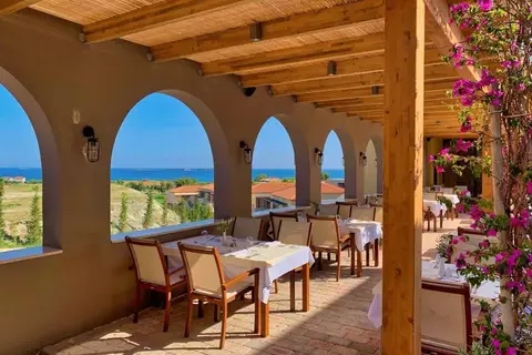 Apollonion Asterias Resort & Spa in Paliki Municipal Unit, foto 9