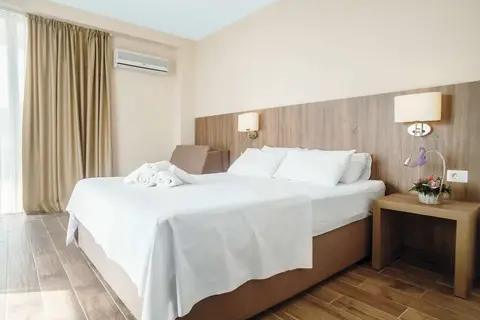 Hotel Sato in Sutomore — foto 4
