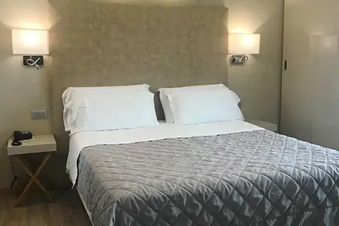 Hotel Le Soleil in Rome — foto 22