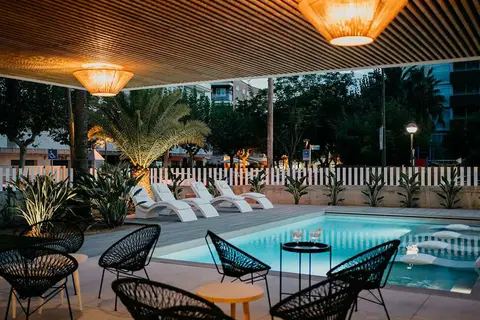 Instants Boutique Hotel in Cambrils — foto 4
