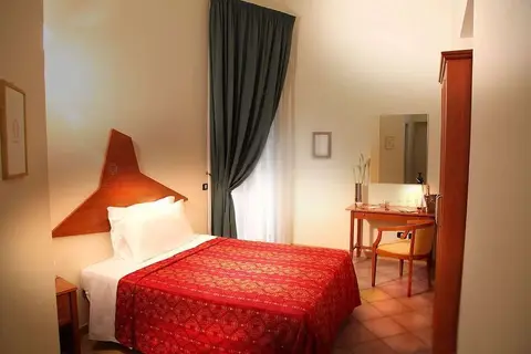 Caravaggio Hotel in Napels