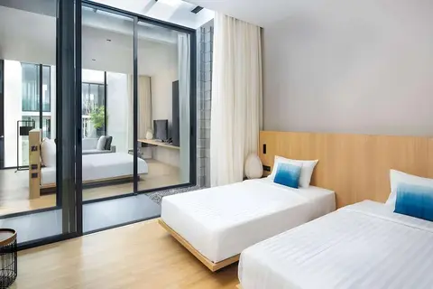 Cross Pattaya Oceanphere in บางเสร่ — foto 5