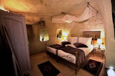 Tafoni Houses Cave Hotel in Ürgüp — foto 6