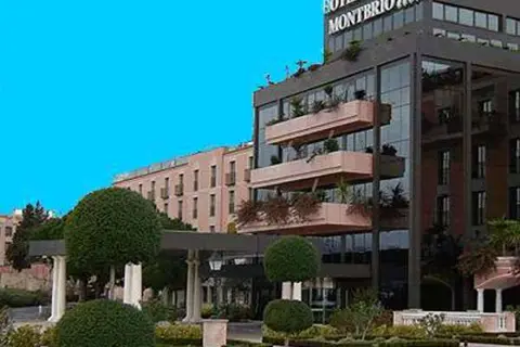 Hotel Termes Montbrio in Montbrió Del Camp — foto 24