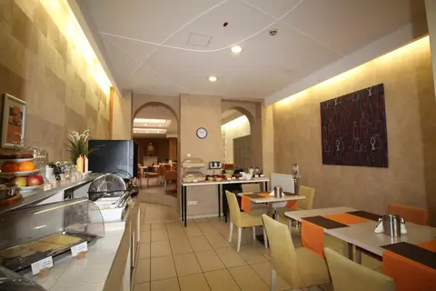 Star City Hotel in Boedapest — foto 7