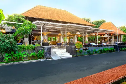 Puri Raja Hotel Legian Bali in Legian Beach — foto 12