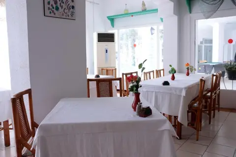 Le Khalife in الحمامات — foto 8