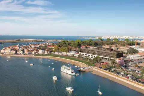Upon Harbor - Seixal Bay Hotel in Seixal — foto 21