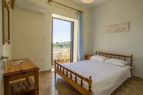 Aggeliki Apartments in Dassia Ski Club: Parasailing Water Sports in Corfu, foto 7