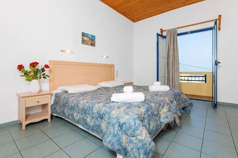 Dionysos Hotel Apartments & Studios in Δημοτική Ενότητα Μαλίων — foto 26