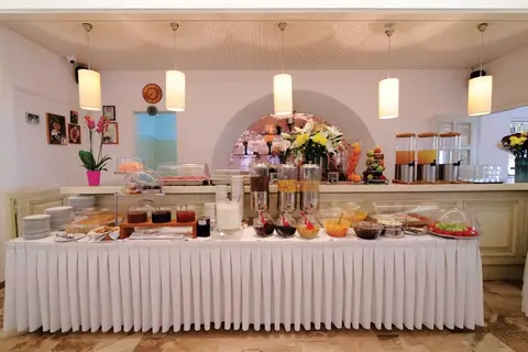 Kamari Hotel in Platys Gyalos, foto 16