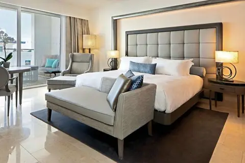 Conrad Algarve in Almancil — foto 19