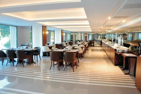Vogue Hotel Supreme Istanbul in Fatih — foto 13