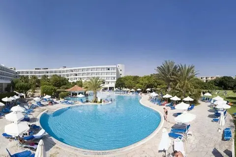 Avanti Hotel in Paphos