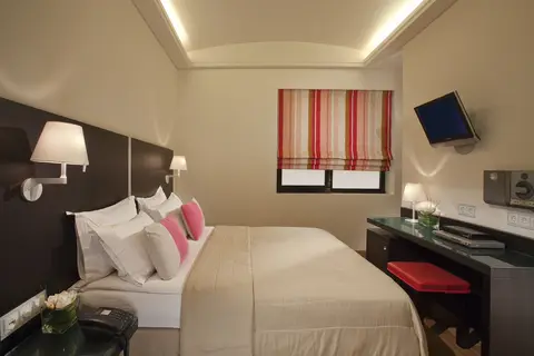 O&B Athens Boutique Hotel in Athene — foto 17