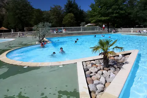 Camping La Grand Terre in Ruoms — foto 8