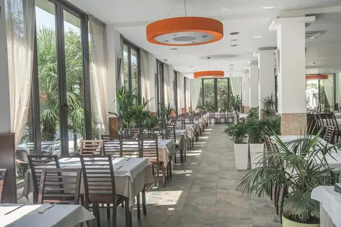 Aleksandar in Budva — foto 4