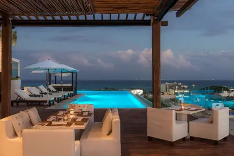 The Fives Downtown Hotel in Playa del Carmen — foto 17