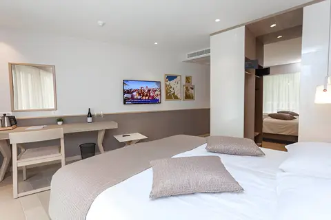 Aparthotel Tamaris in Tucepi — foto 11
