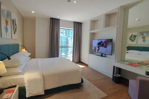 Ramada Hotel & Suites by Wyndham Dubai JBR in Dubai — foto 11