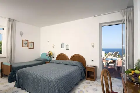 Gemma in Ischia, foto 9
