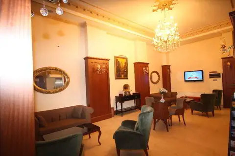 Sirkeci Park in Fatih — foto 5