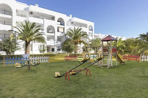 Ukino Terrace Algarve in Porches — foto 20