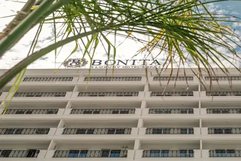 Bonita Luxury Resort in Golem — foto 2