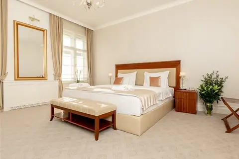 Hotel Le Premier in Zagreb — foto 27